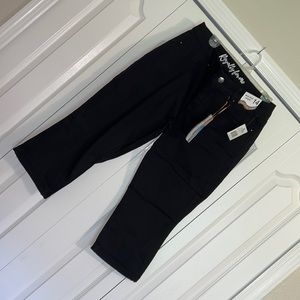 Royalty Mid- Rise Crops